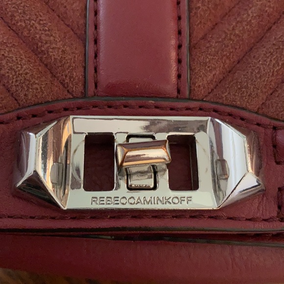 Purse - Picture 3 of 5